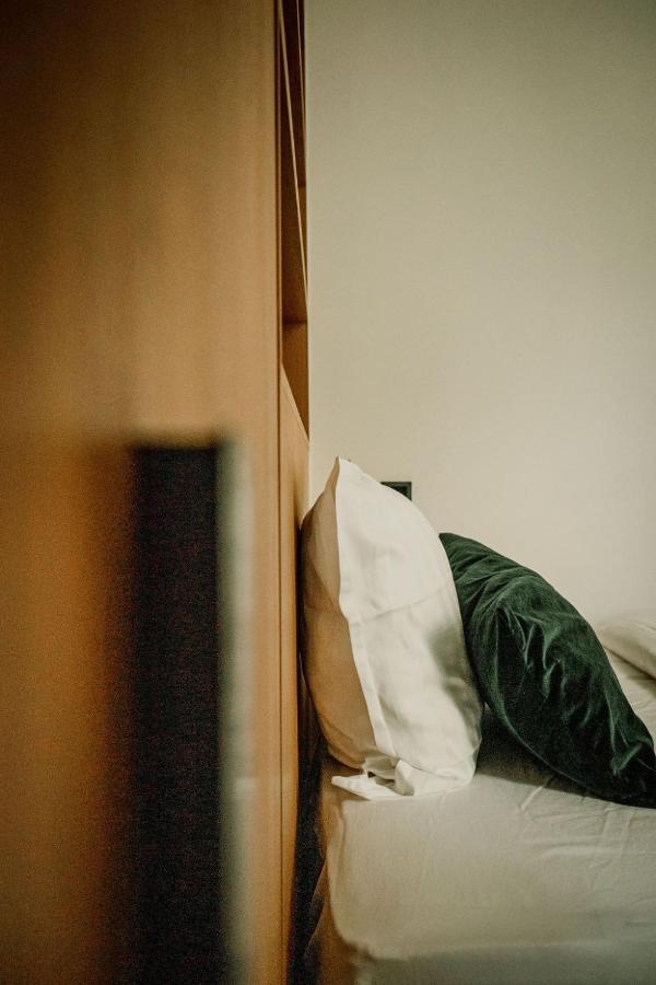 Relais M B&B Frasnes-lez-Anvaing エクステリア 写真