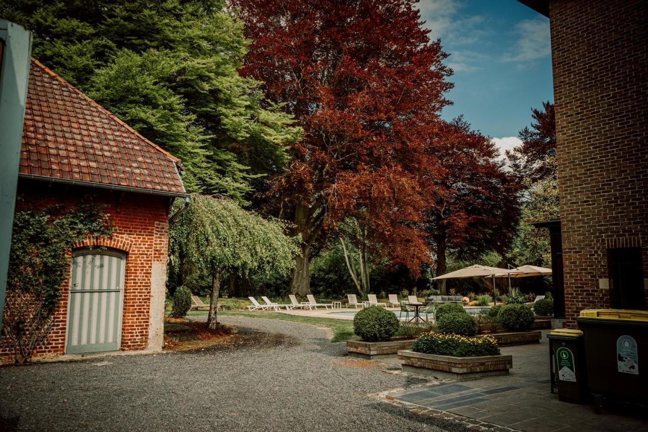 Relais M B&B Frasnes-lez-Anvaing エクステリア 写真